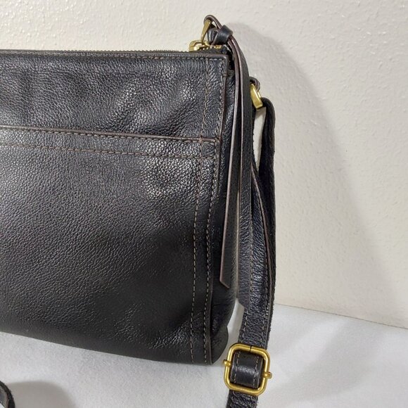 Fossil Pebbled Leather Crossbody Bag Black w Gold-Tone Hardware - Picture 5 of 11